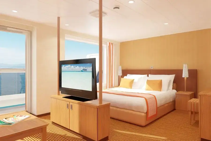 Carnival Breeze.webp