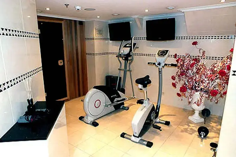 MS Excellence Royal.webp