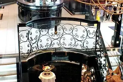 MS Excellence Royal.webp