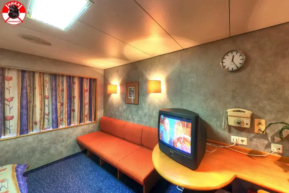 МИНИ-ЛЮКС на ВЕРХНЕЙ палубе DANUBE.webp