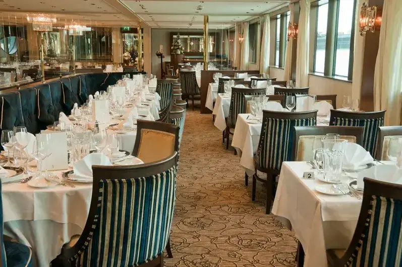 Рестоhан Savor3.webp