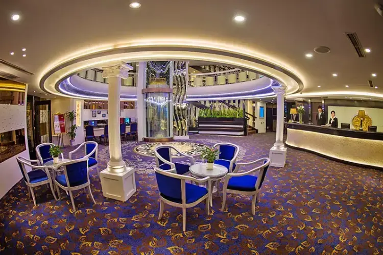lobby2.webp
