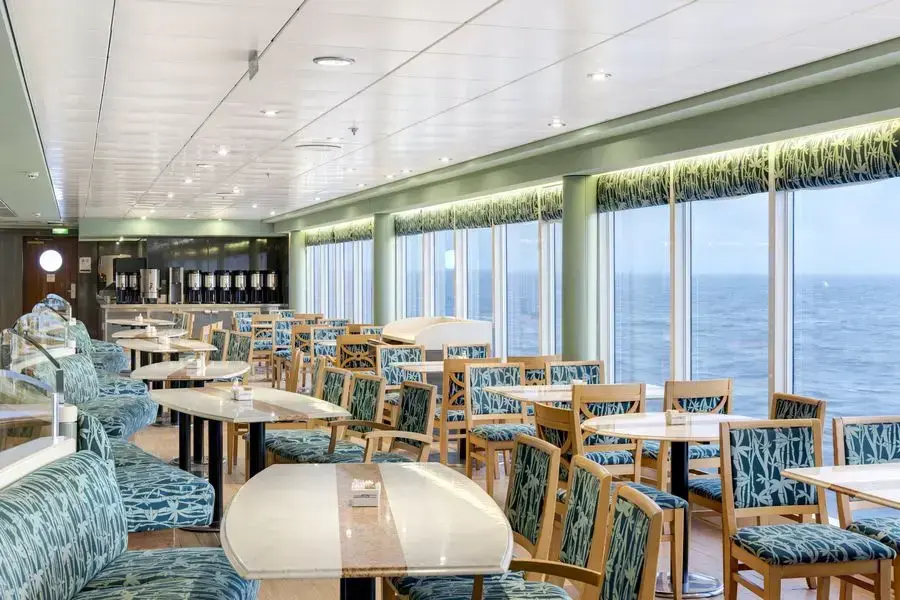 013_Ship_MSC_Armonia_La_Brasserie_buffet.webp
