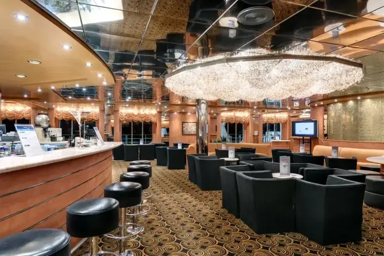 014_Ship_MSC_Armonia_Red_bar.webp