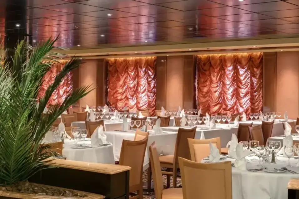 23 MSC Sinfonia, Il Galeone Restaurant.webp