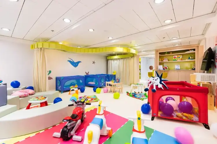18_Baby_Club.webp