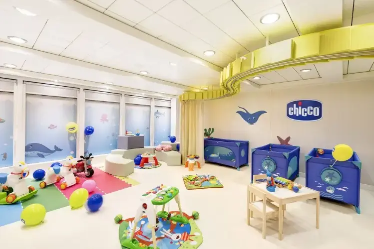 16_Baby_Club.webp