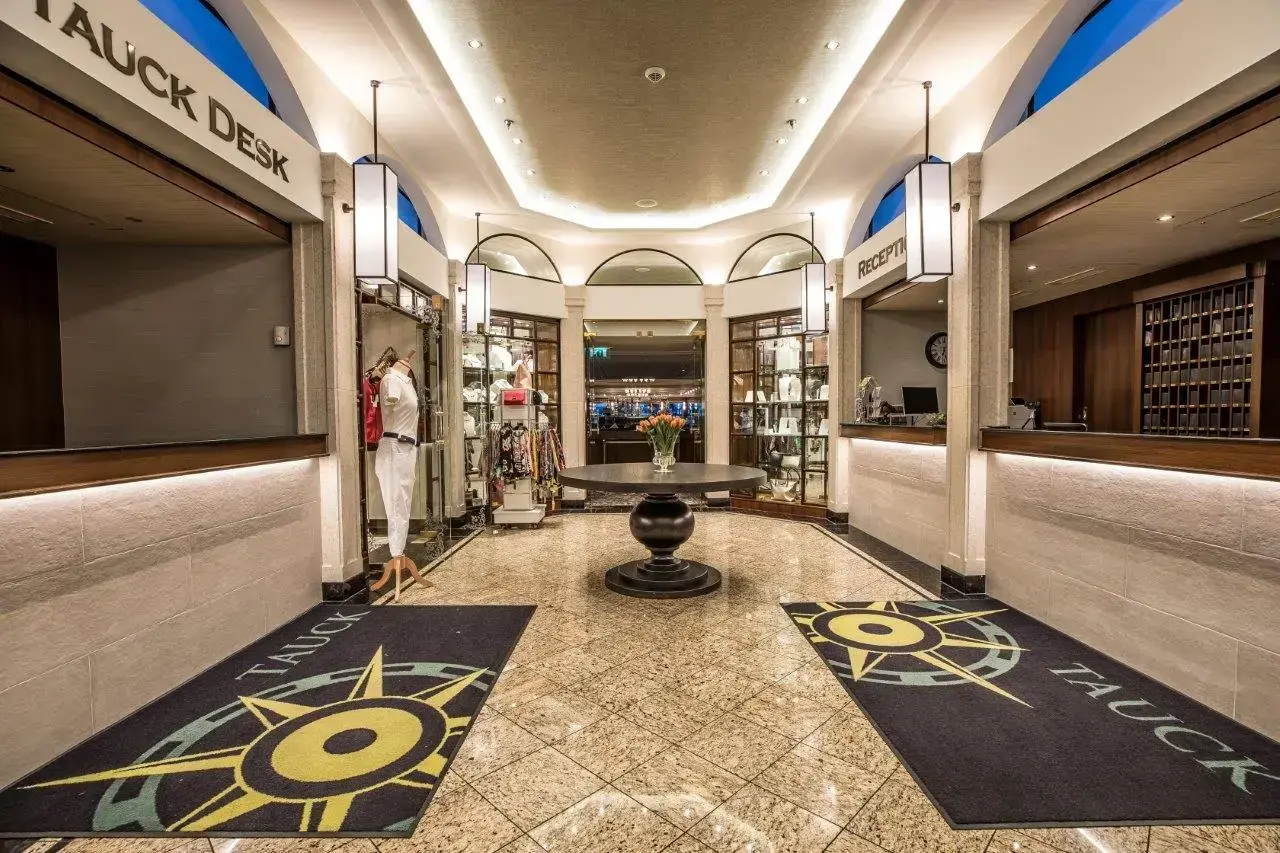 BW Reception-Hall-5838.webp