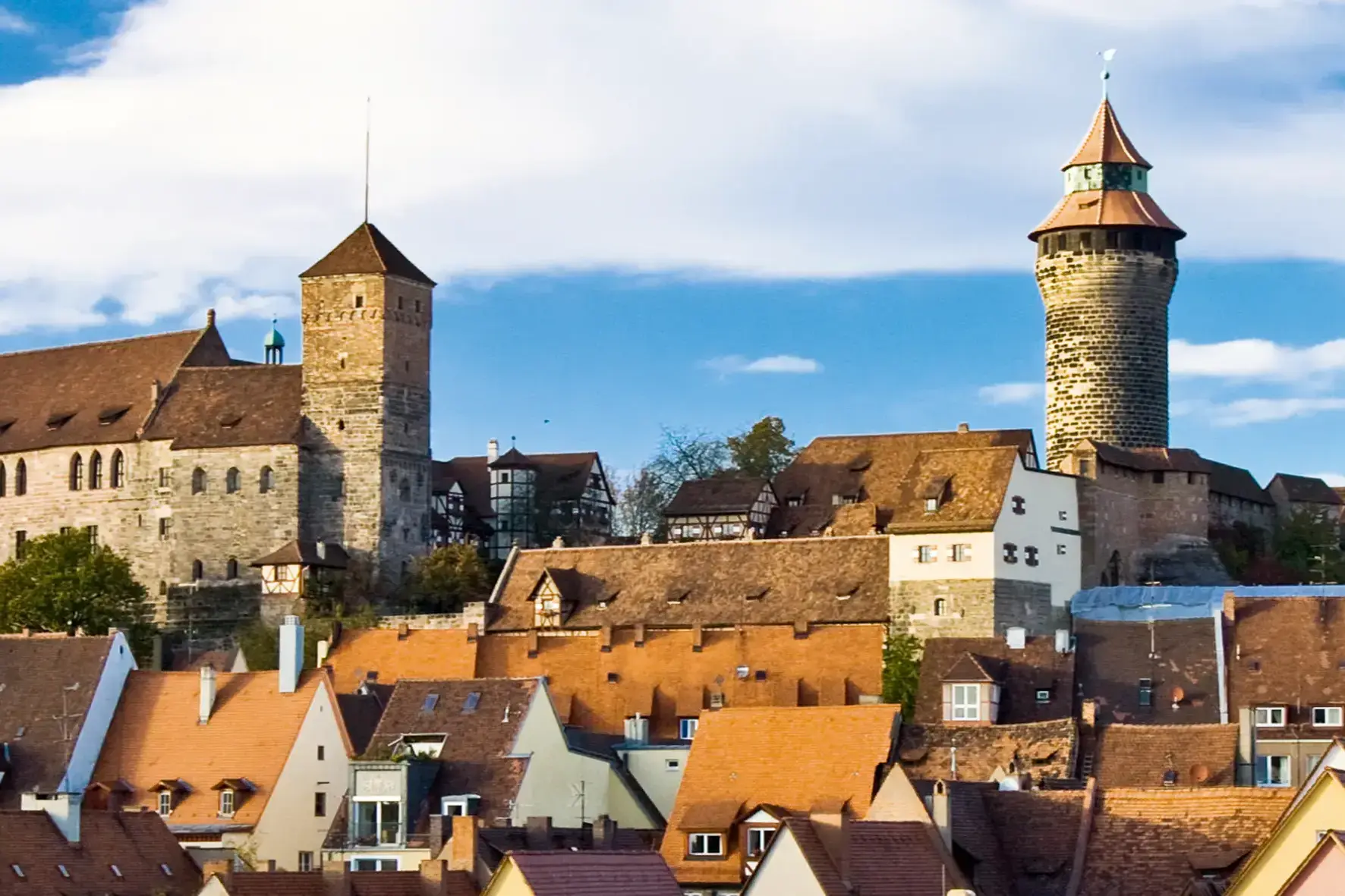 Lueftner_Cruises_Amadeus_Main_Germany_Nuremberg_Kaiserburg_panorama__c_000688.webp