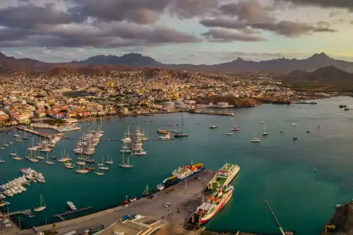 Мінделу / Кабо-Верде