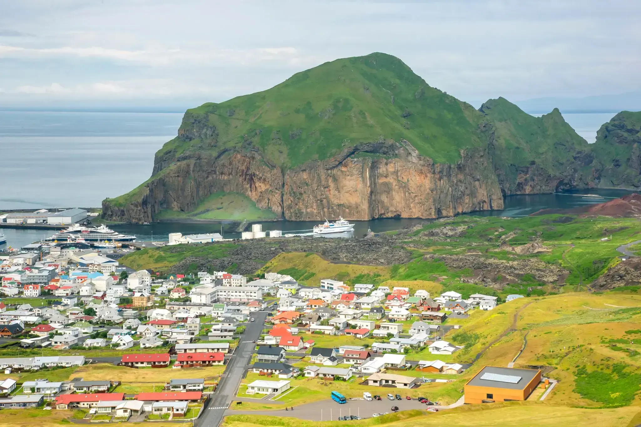 34705_Heimaey, O-and Vestmannaeyjar.webp