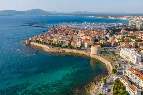 Альгеро о. Сардинія / Італія