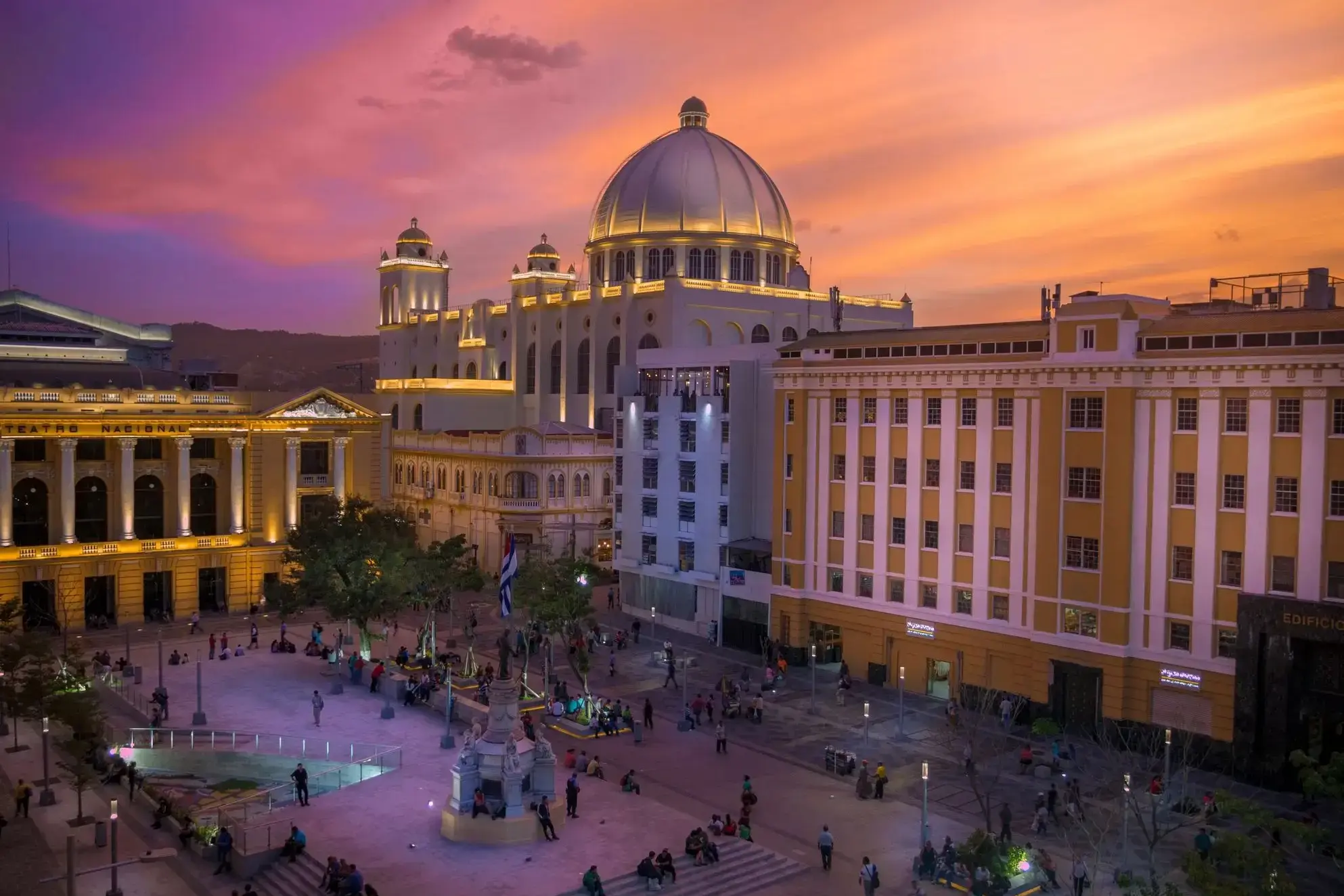 46595_San Salvador.webp