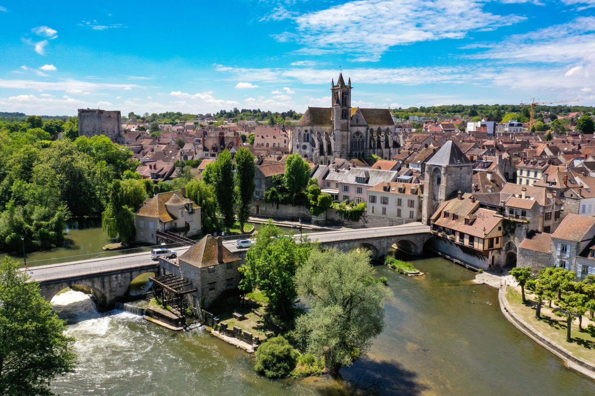 2389659_Moret-sur-Loing.jpg