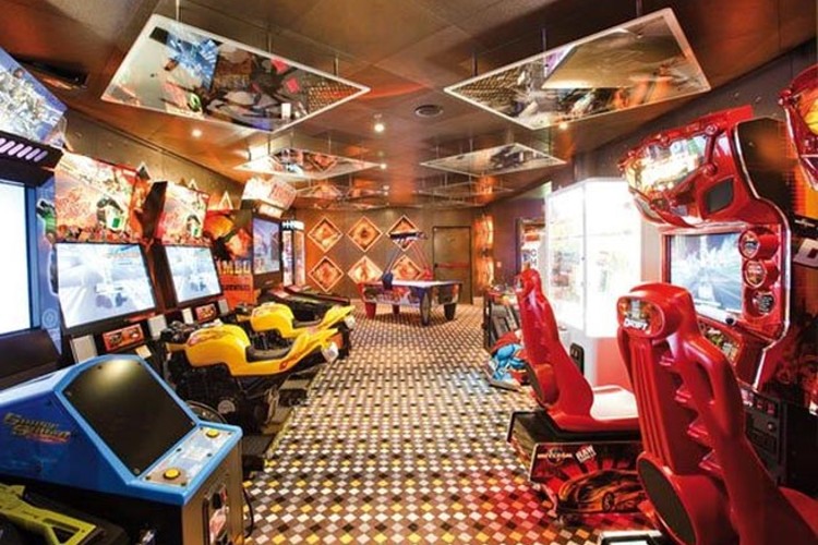 17 virtual_world_4.jpg