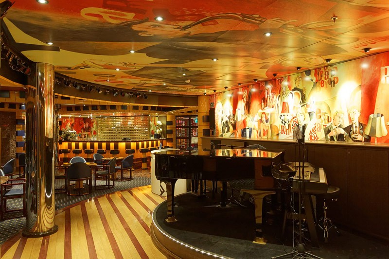 costa-pacifica-bars-lounges-piano-ricks-5065.jpg