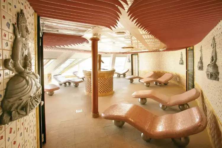 6 Serena Samara spa.webp