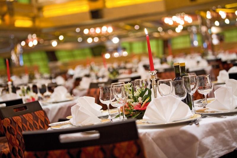 10-serena restaurant2.jpg