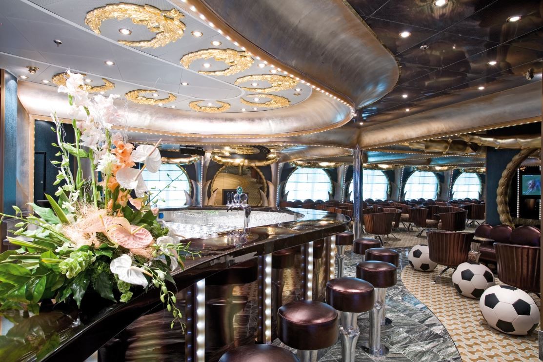 20 Serena sport bar.JPG