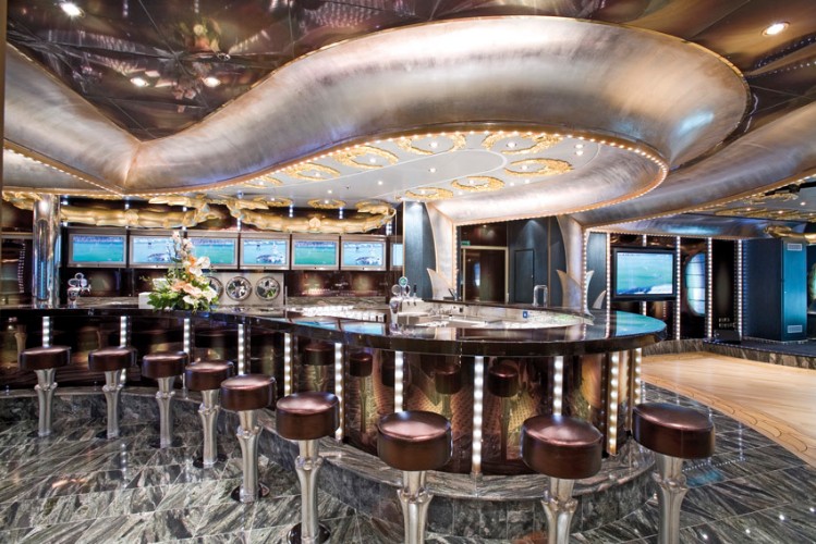 22 SportBar Serena.jpg