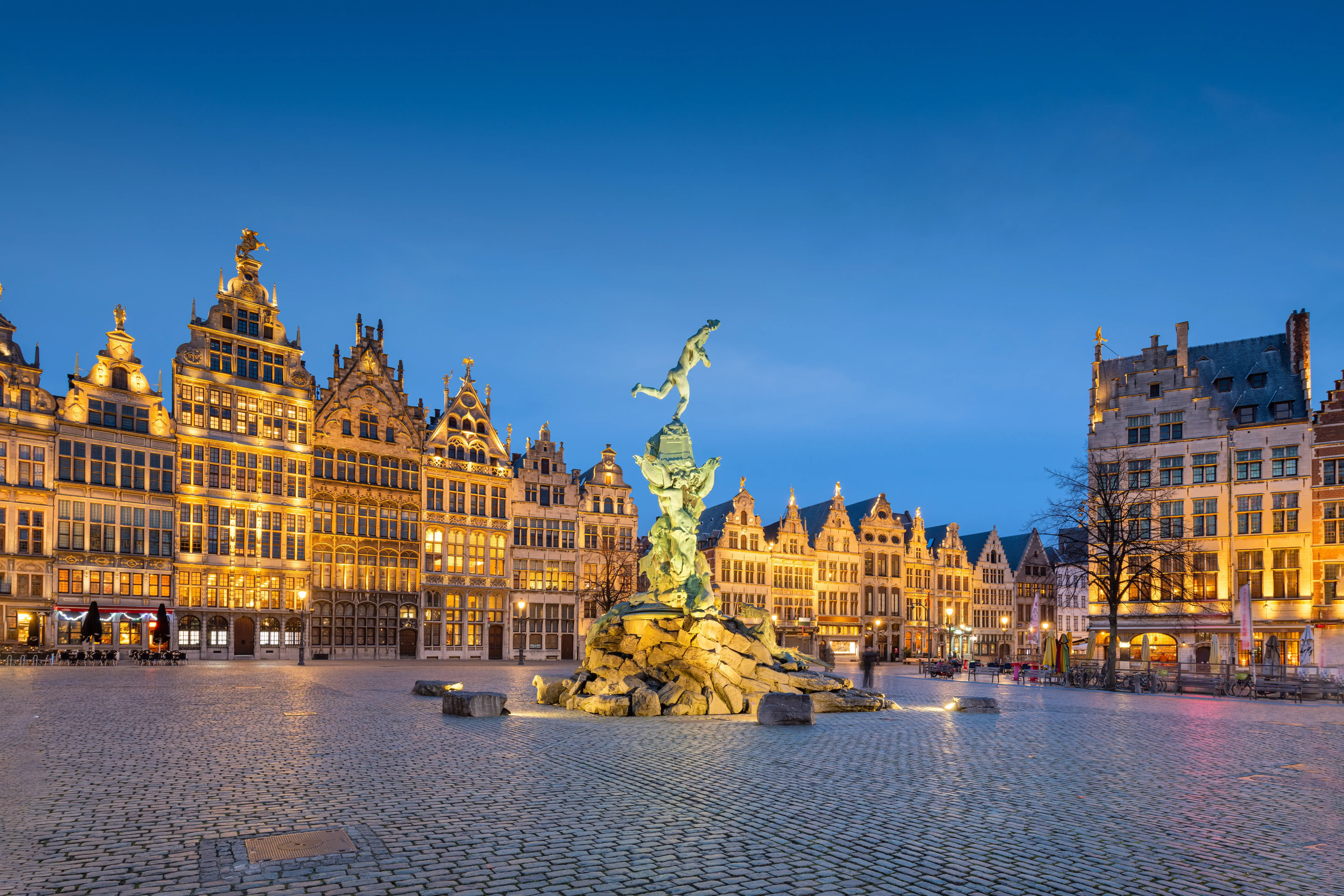 antwerpen-adobestock-373510825.webp