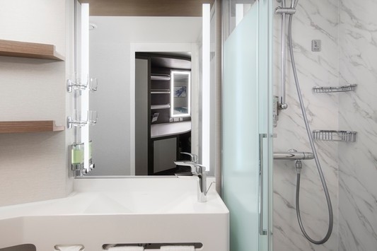 ncl_Pearl_I4_IA_IB_IF_IX_Inside_Bathroom.jpeg