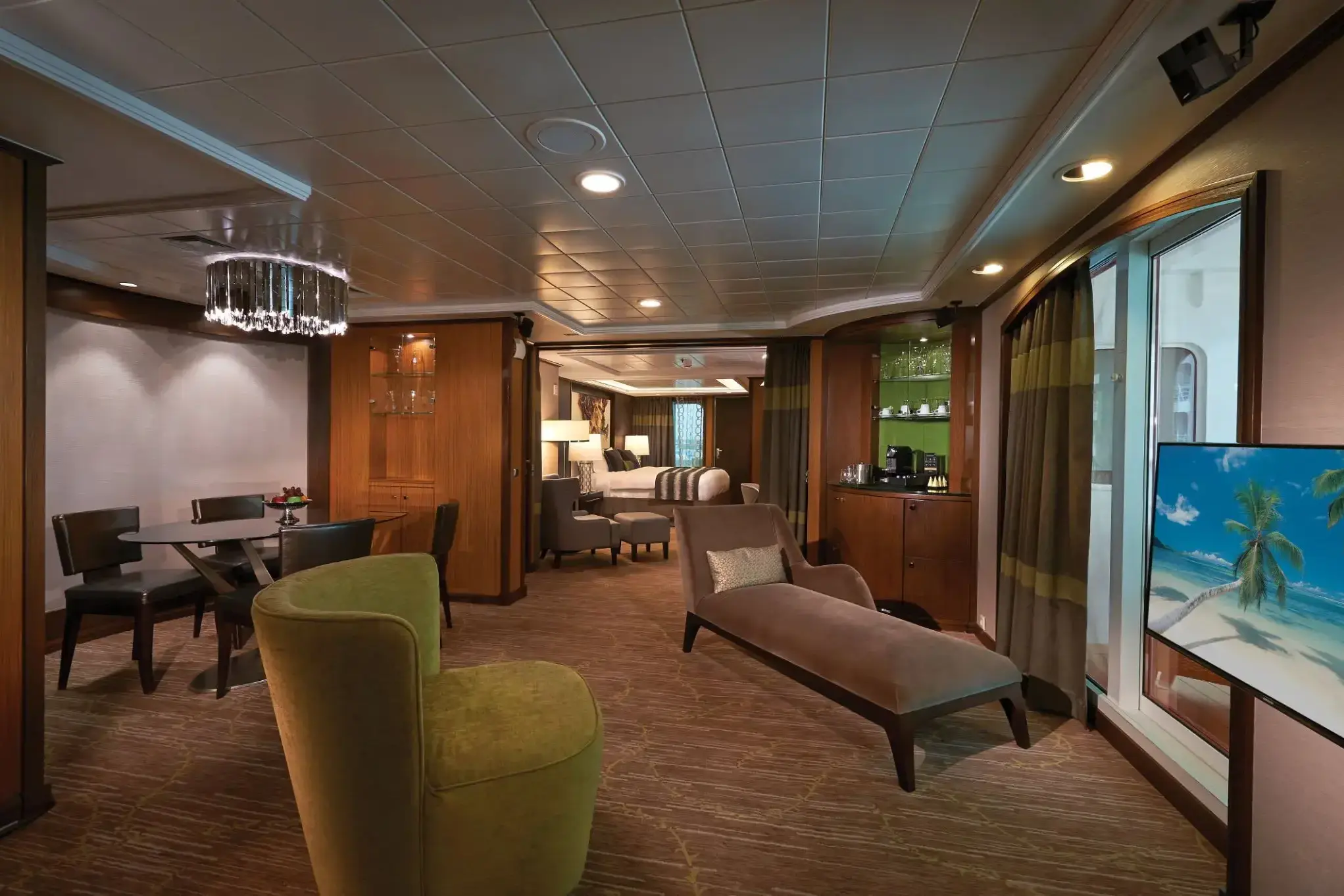 NCL Norwegian Jade The Haven Deluxe Owner's Suite with Balcony.webp