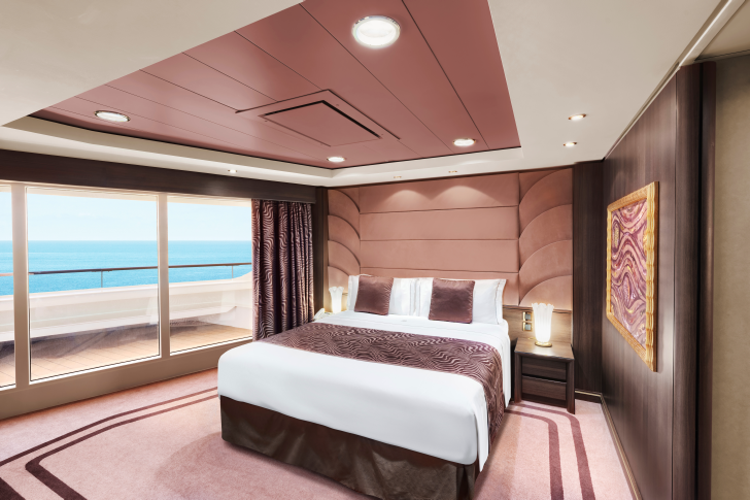MSC25041580MSC  Divina MSC Yacht Club Executive & Family Suite (YC2).png