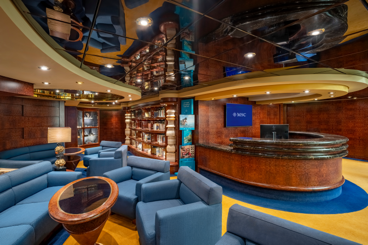 MSC25042573MSC Splendida, MSC Yacht Club - Concierce Area, Library.png