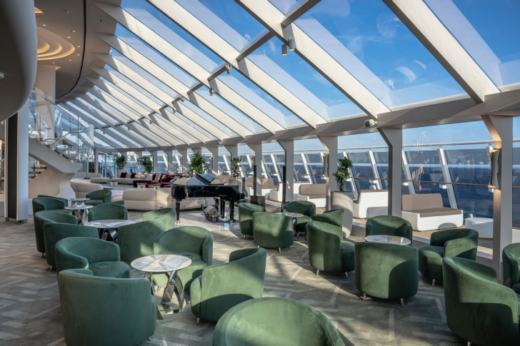 MSC22013080MSC World Europa, Top Sail Lounge.png