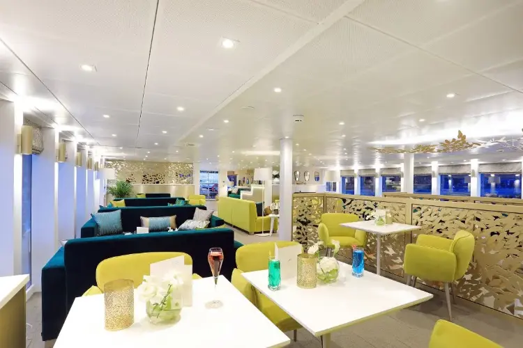 Salon, Bar,  Waydelich_2.webp