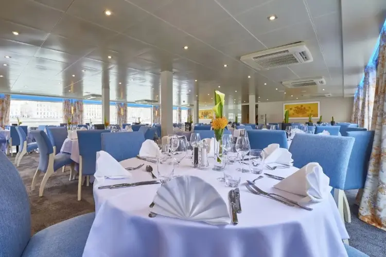Restaurant_.webp