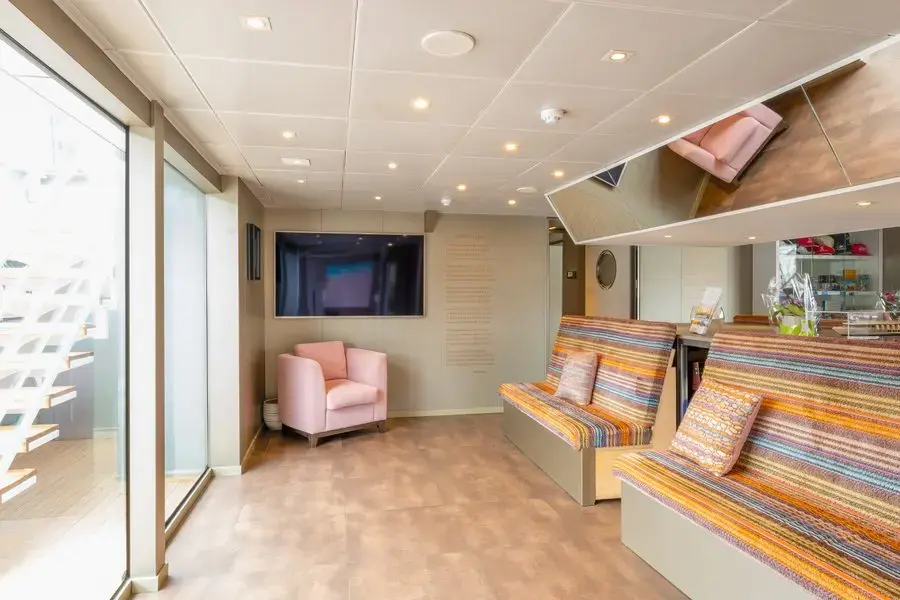 hall-entree3-ms-loire-princesse-pont-superieur-rhin-croisieurope-corinne-cotard©corinne_cotard.webp