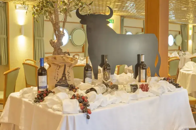 la-belle-de-cadix-buffet-dekoration-lg.webp