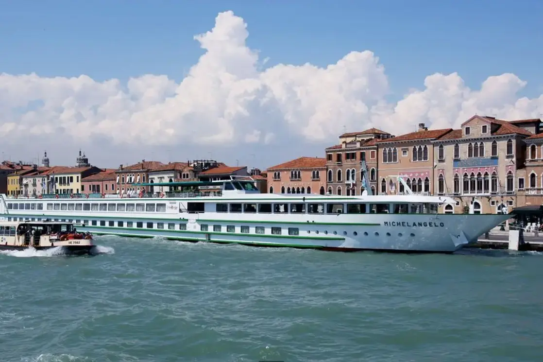 10 croisieurope-ms-michelangelo.webp