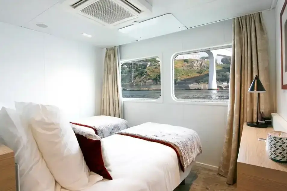 Miguel Torga Cabin 8.webp