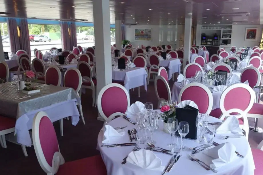 MS Douce France Restaurant 5.webp