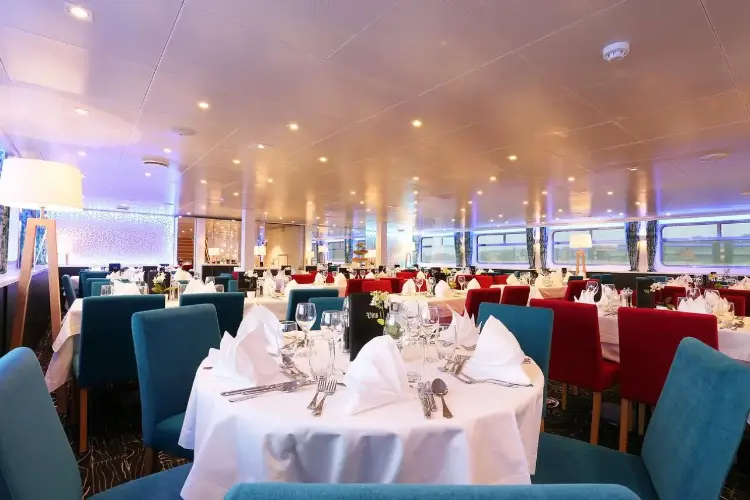 MS Elbe Princesse Restaurant 2.1.webp
