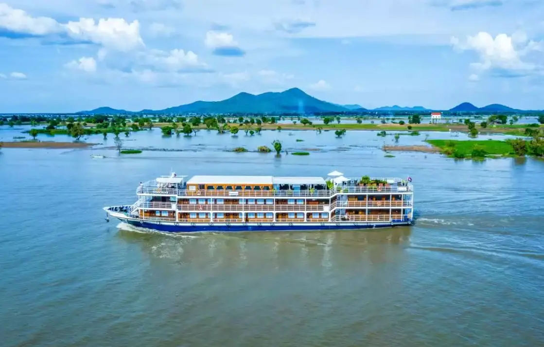 RV Indochine