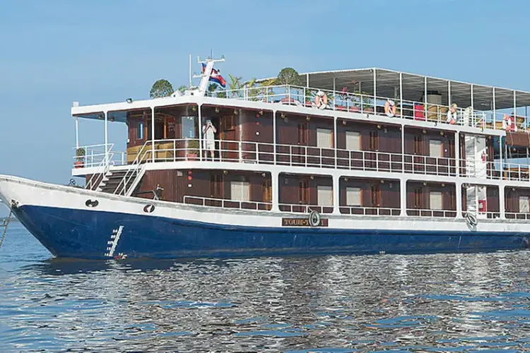 toum_tiou_ii_-ship 2.webp