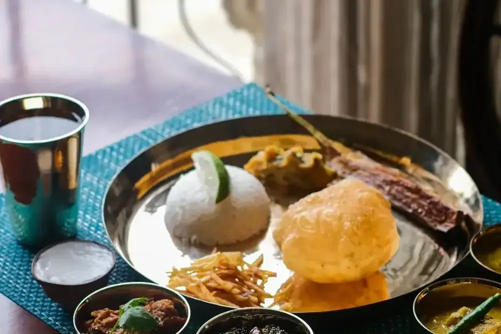 rv_ganges_voyager_restaurant_4.webp
