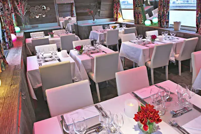 MS JEANINE restaurant 3.webp