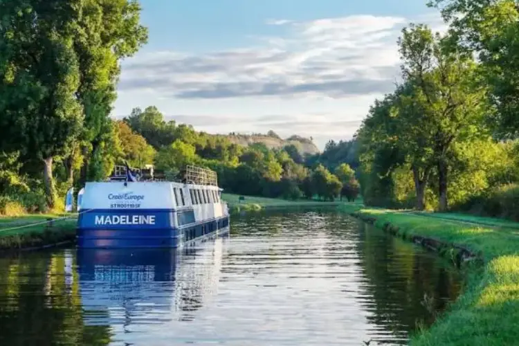 MS MADELEINE ship 2.webp