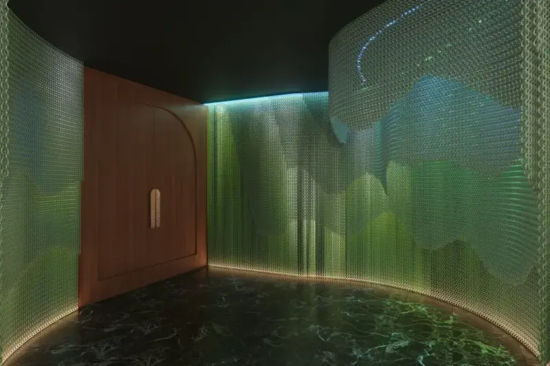 800_norwegianaura-thermalsuiteentrancerendering.webp