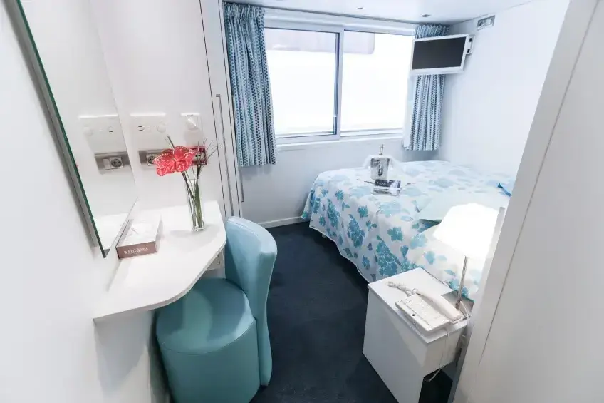 cabine-pmr-pont-intermediaire-ms-cyrano-de-bergerac-garonne-croisieurope-fabien-loaec