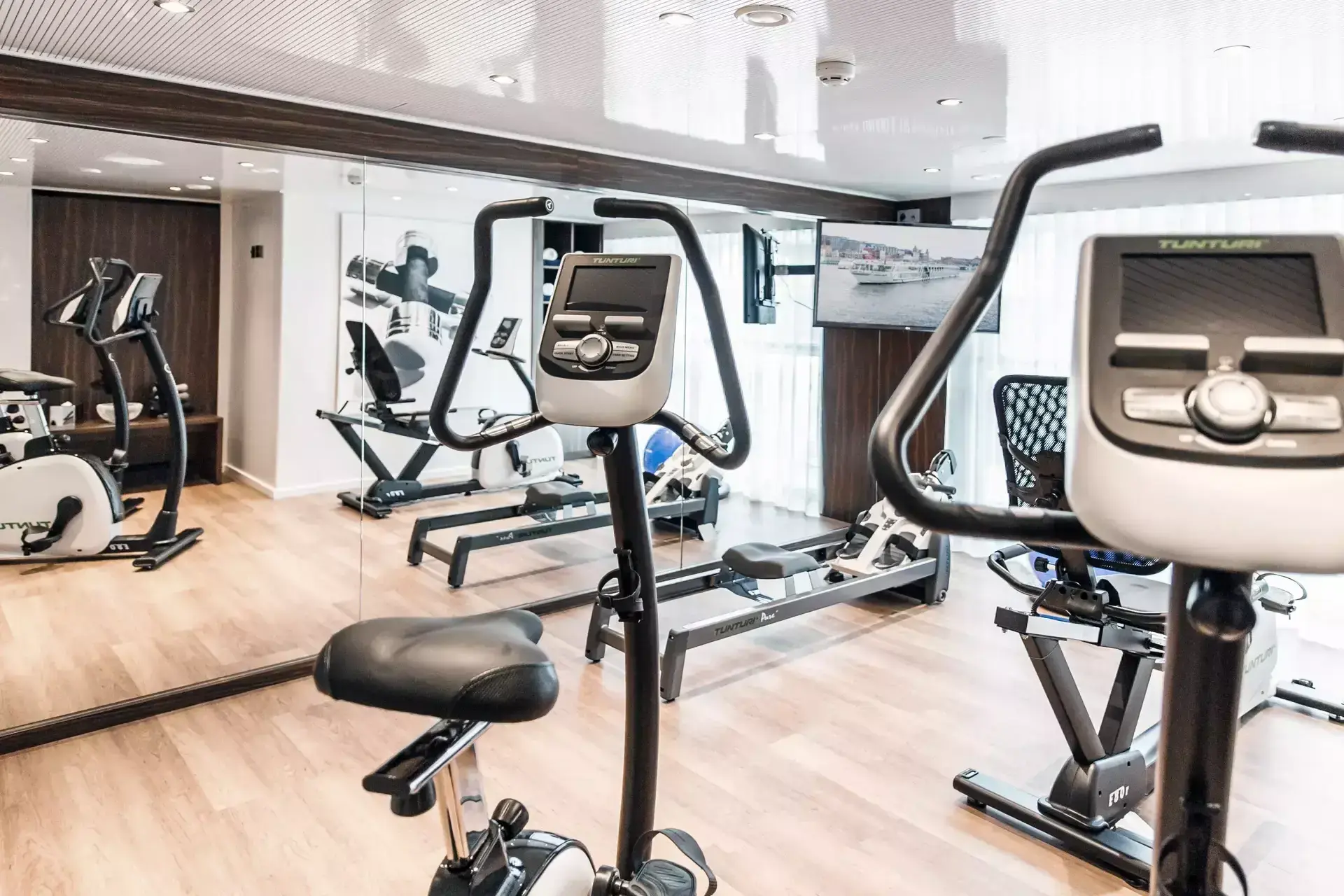 csm_Lueftner_Cruises_AMADEUS_Queen_Fitness_Room_83052875fb.webp