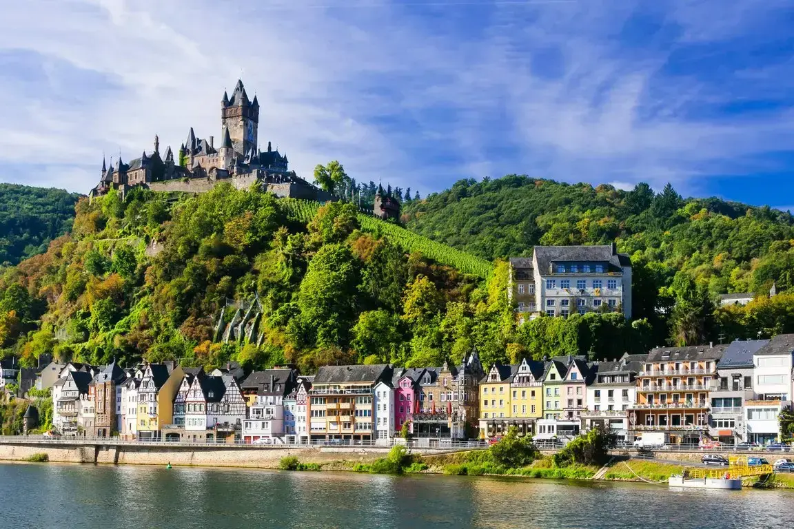 csm_AdobeStock_130746854_Cochem_2e218ff895.webp