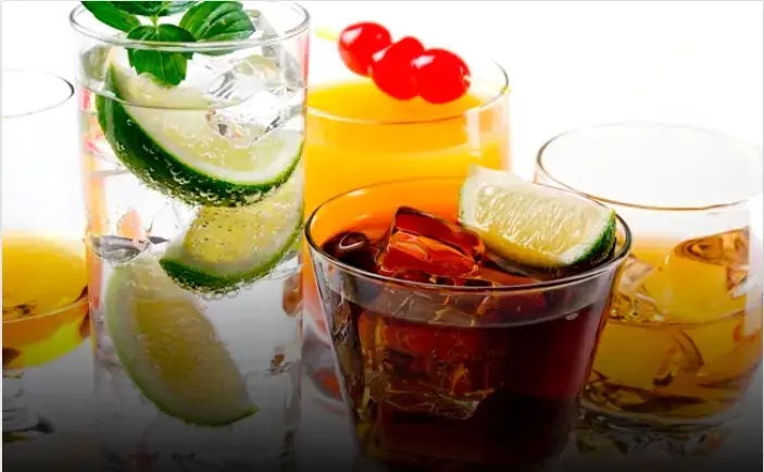 Пакеты напитков для сезонов «Лето 2023», «Зима 2023–2024», «Лето 2024»