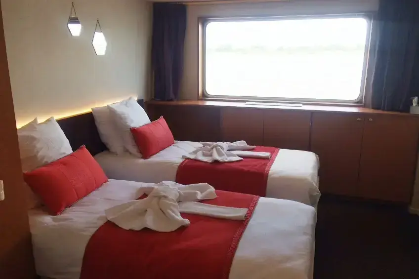 cabine-double-deux-lits-separables-pont-principal-ms-europe-danube-rhin-croisieurope