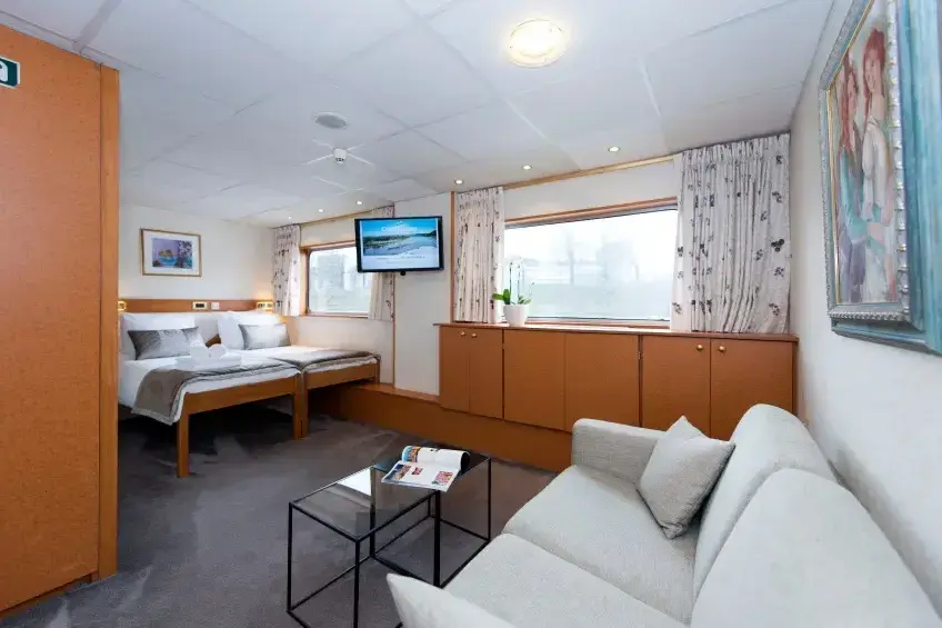 cabine-suite01-ms-botticelli-seine-croisieurope-denis-merck